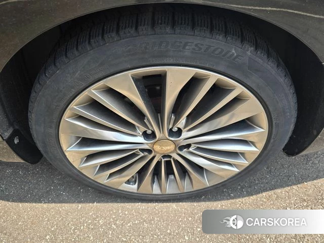 Kia Come New K7 id 4448146 из Кореи 14