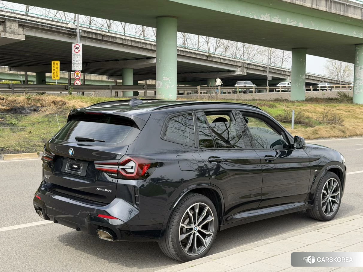 BMW X3 id 4485508 из Китая 11