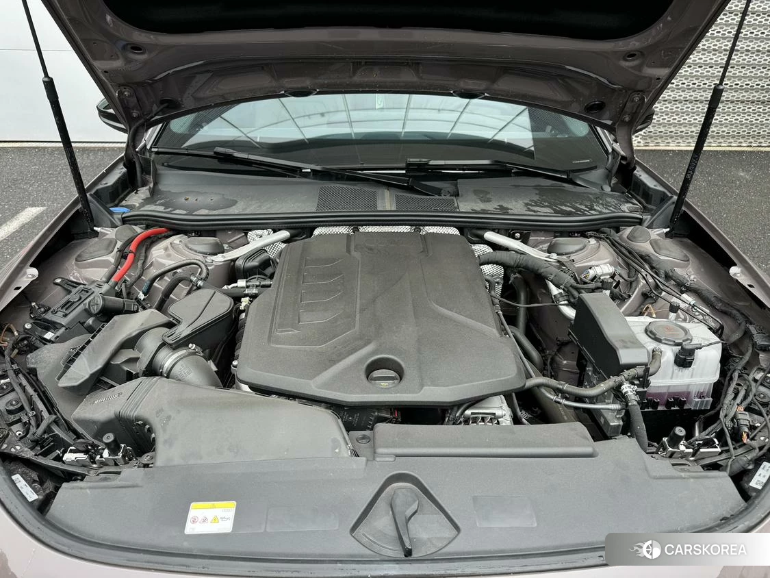 Audi A5L id 4440809 из Китая 15