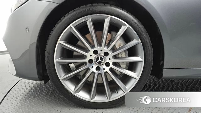Mercedes-Benz E-Class W213 id 4459063 из Кореи 29