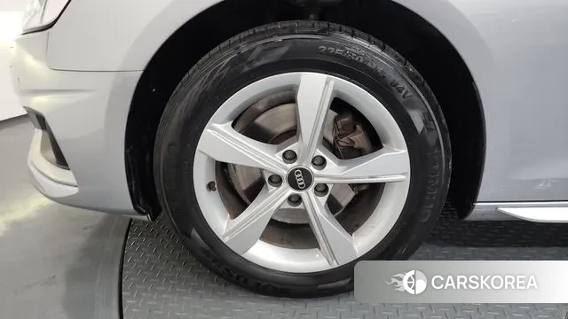 Audi A4 (B9) id 3740893 из Кореи 15