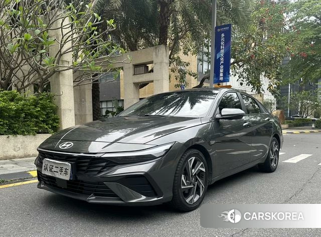 Hyundai Elantra id 4221298 из Китая 17