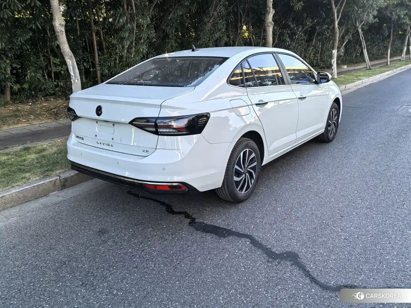 Volkswagen Lavida id 4681136 из Китая 10