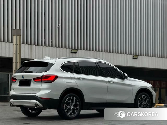 BMW X1 2023 Белый из Китая, фото 5