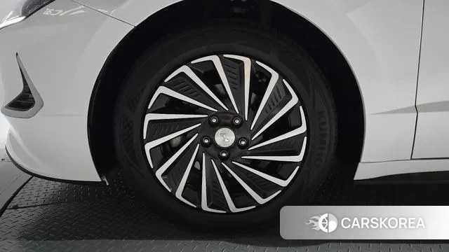 Hyundai Sonata Hybrid (DN8) id 3038332 из Кореи 15