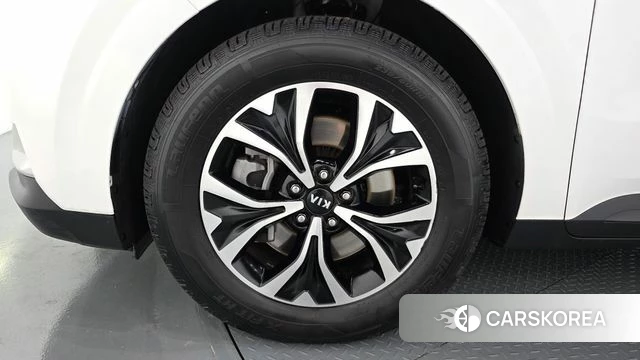 Kia Carnival 4th generation id 4476407 из Кореи 15