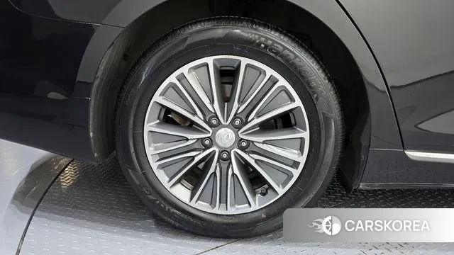 Hyundai Grandeur IG Hybrid id 3530839 из Кореи 15