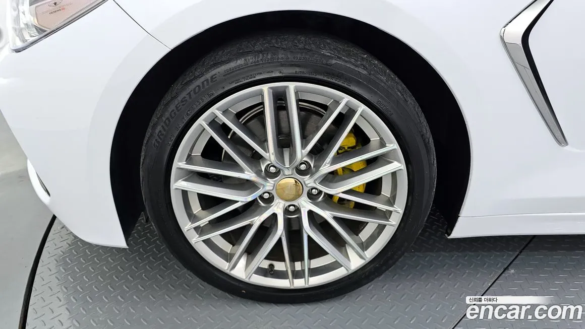 Genesis G70 id 2076555 из Кореи 15