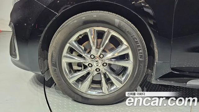 Kia The New Carnival id 2839597 из Кореи 15