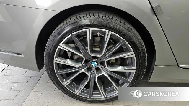 BMW 7 Series (G11) id 4344996 из Кореи 15