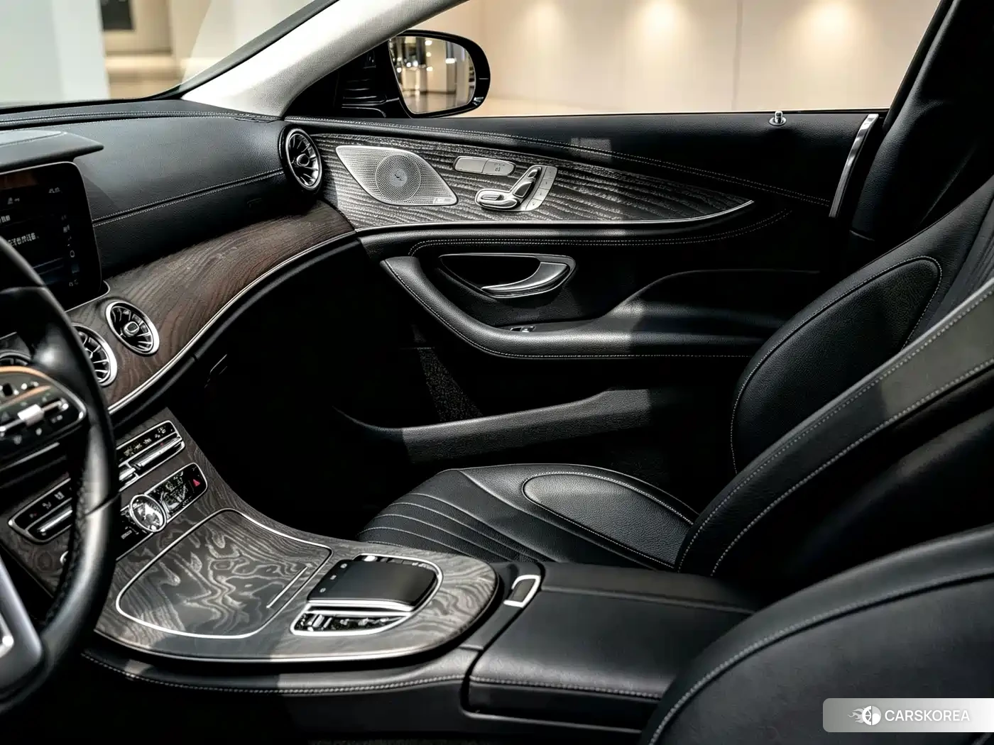 Mercedes-Benz CLS 2019 Синий из Китая, фото 5