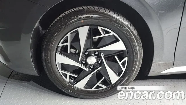 Hyundai The New Grandeur IG Hybrid id 2853245 из Кореи 15