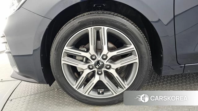 Kia Come New K3 id 4384471 из Кореи 20