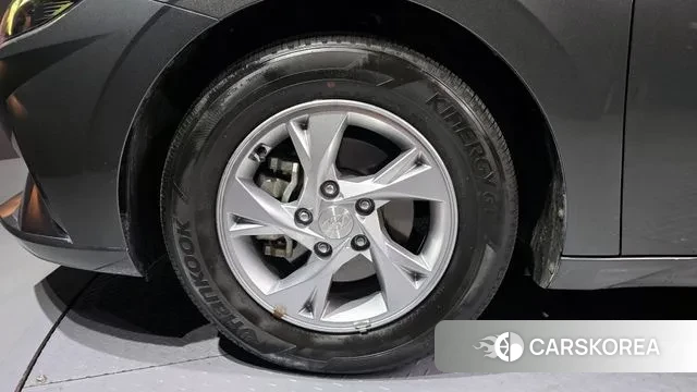 Hyundai Avante (CN7) id 3329923 из Кореи 15