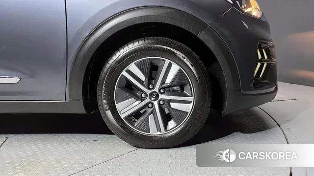 Kia The New Niro id 3646372 из Кореи 15