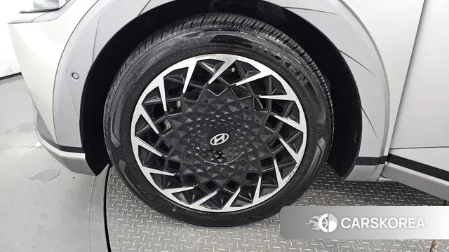 Hyundai Ionic 5 id 3031976 из Кореи 15