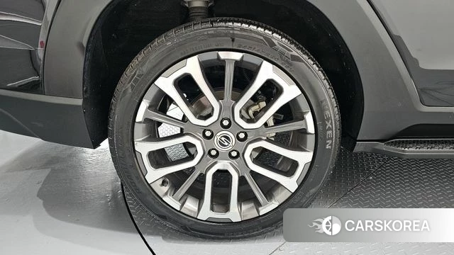 Ssangyong Torres id 3838926 из Кореи 15