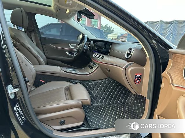 Mercedes-Benz E-class id 4335037 из Китая 13