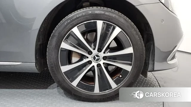 Mercedes-Benz E-Class W213 id 3759974 из Кореи 15