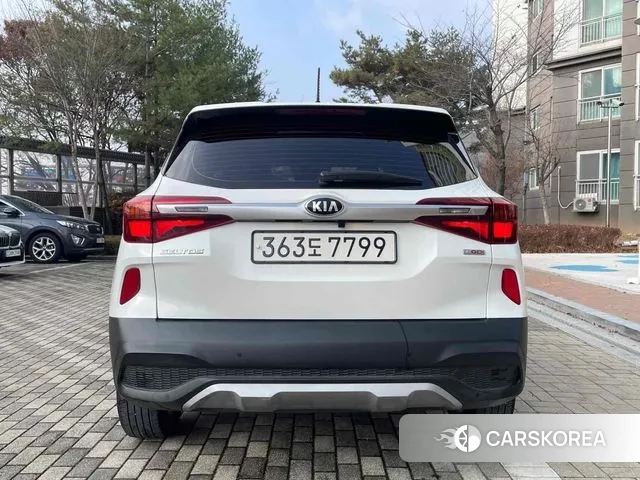 Kia Seltos id 3488557 из Кореи 15