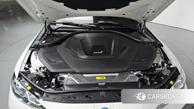 BMW i4 id 3517981 из Кореи 15