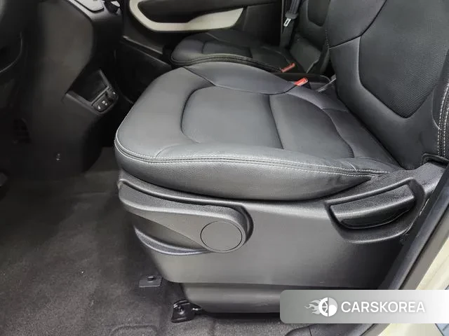 Kia The New Kia Ray id 2905411 из Кореи 15