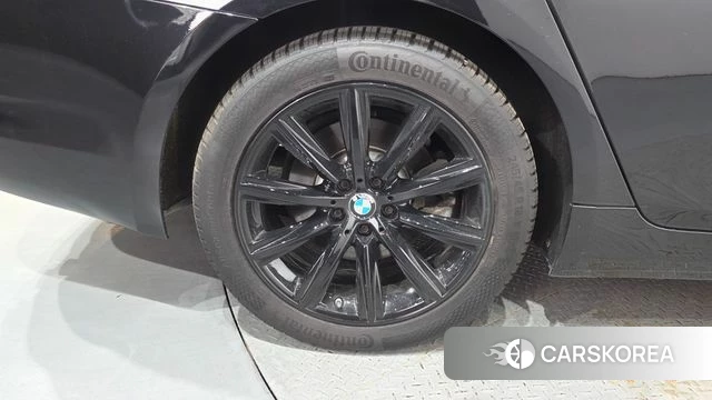 BMW 5 Series (G30) id 3955819 из Кореи 15