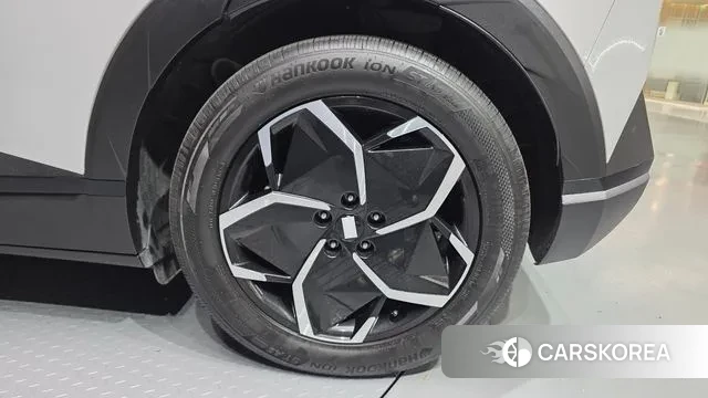 Hyundai Ionic 5 id 3317936 из Кореи 15