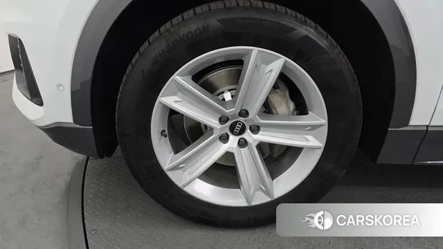 Audi Q8 (4M) id 3788051 из Кореи 15