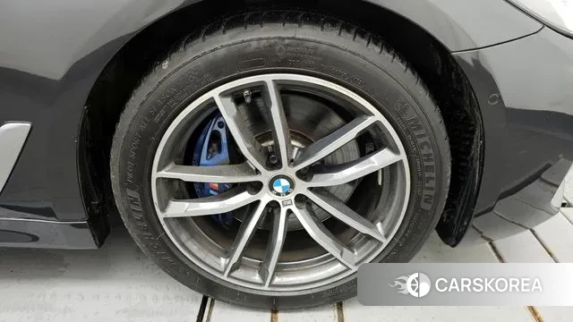 BMW 5 Series (G30) id 3165677 из Кореи 15