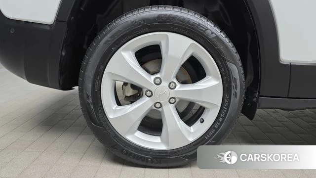 Jeep Cherokee (KL) id 4637014 из Кореи 30