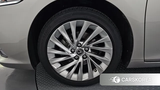 Lexus ES300h 7th generation id 3012353 из Кореи 15