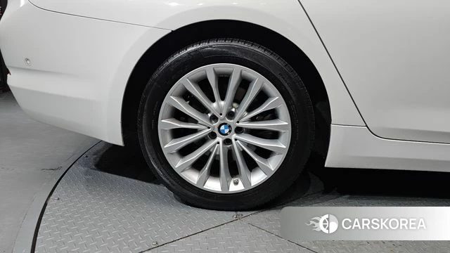BMW 5 Series (G30) id 4477584 из Кореи 15
