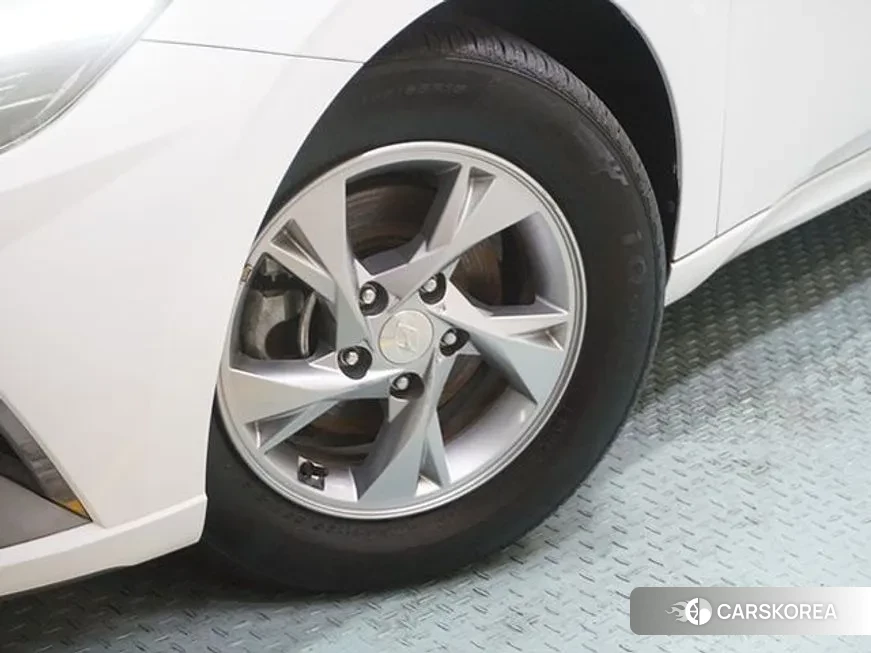 Hyundai Avante (CN7) id 2037088 из Кореи 15