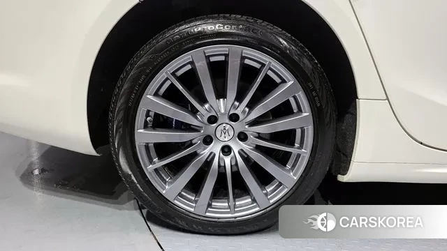 Maserati Ghibli id 3472694 из Кореи 15