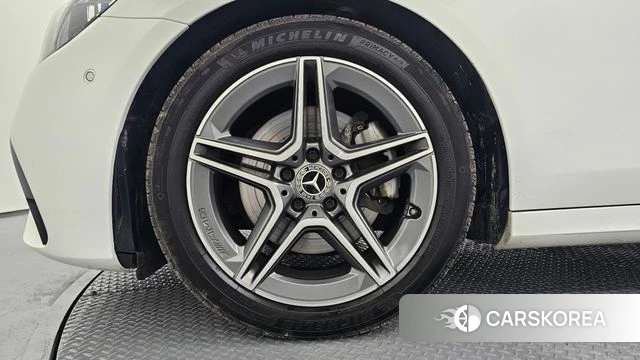 Mercedes-Benz E-Class W213 id 4579829 из Кореи 25