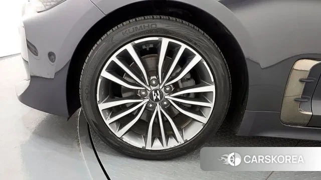 Kia Stinger id 3563254 из Кореи 15