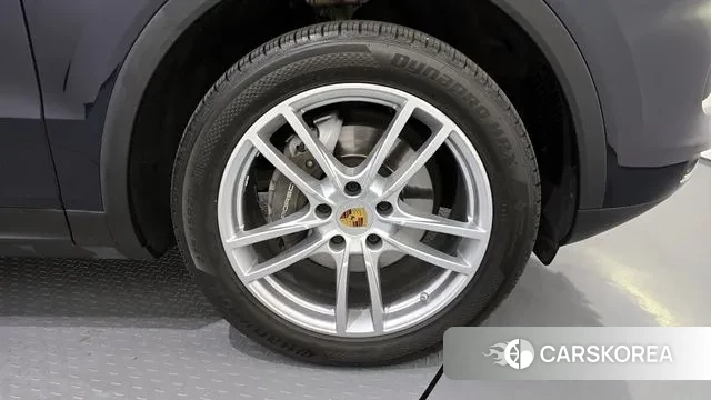 Porsche Cayenne (PO536) id 3330474 из Кореи 15