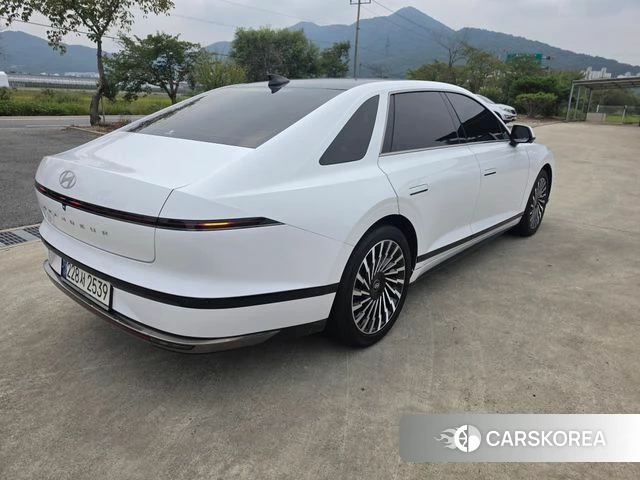 Hyundai Grandeur Hybrid (GN7) id 4847794 из Кореи 10
