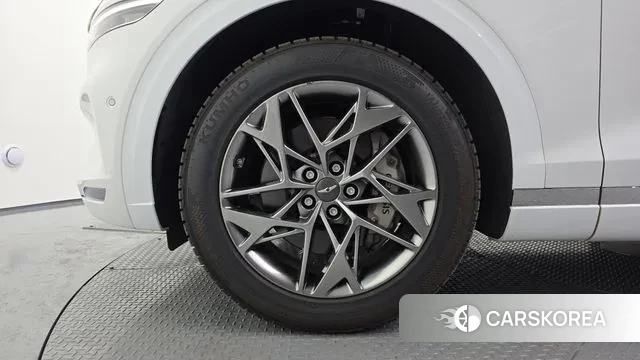 Genesis GV70 id 3634384 из Кореи 15