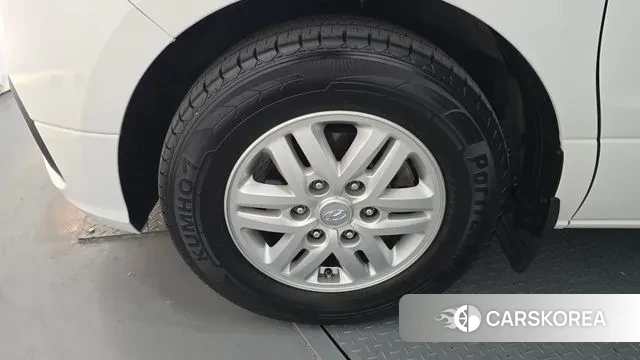 Hyundai The New Grand Starex id 3760631 из Кореи 15