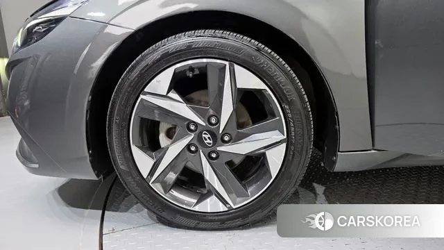 Hyundai Avante (CN7) id 3208272 из Кореи 15