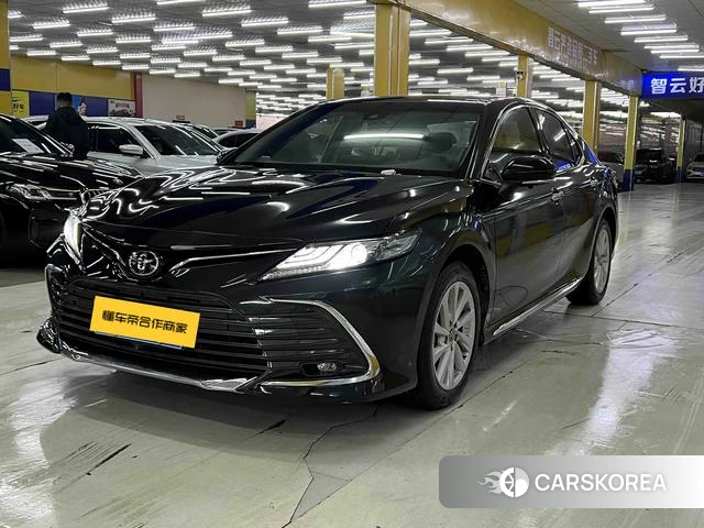 Toyota Camry 2023 Черный из Китая, фото 5