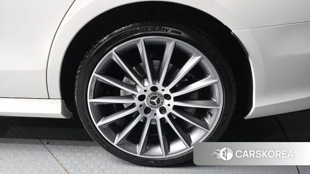 Mercedes-Benz E-Class W213 id 4459117 из Кореи 28