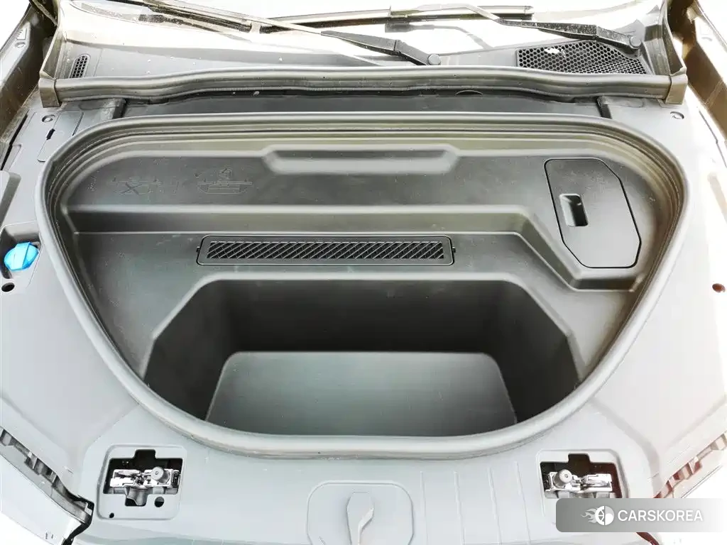 Audi Q6L e-tron id 4515523 из Китая 16