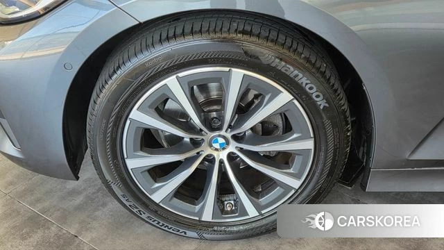 BMW 3 Series (G20) id 4330835 из Кореи 9