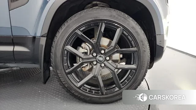 Land Rover Defender (L663) id 3394769 из Кореи 15