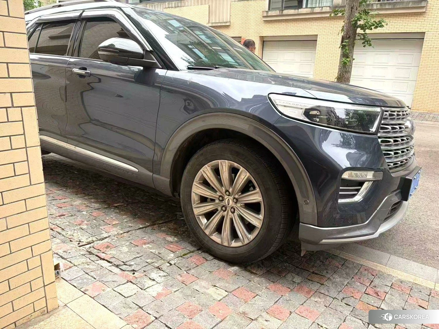 Ford Explorer 2020 Темно-серый из Китая, фото 5