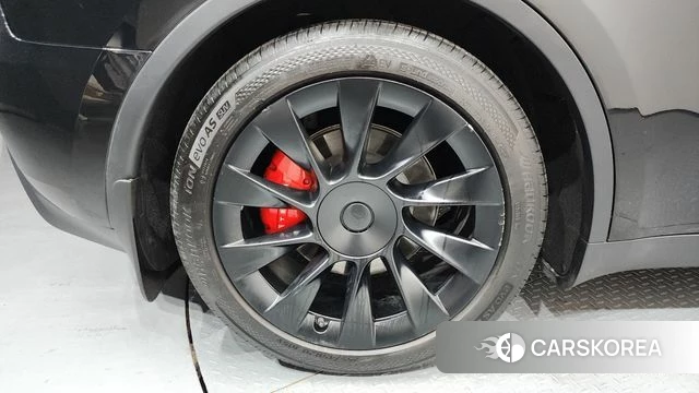 Tesla Model Y id 4571777 из Кореи 27