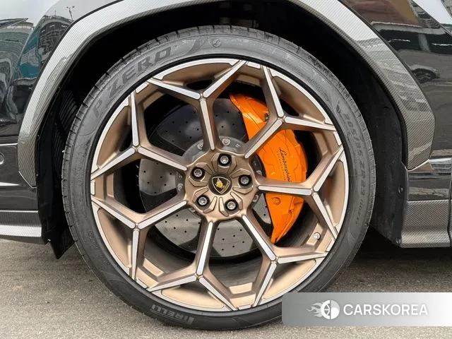 Lamborghini Urus id 3690118 из Кореи 15